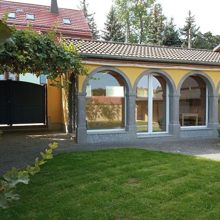 Haus Toskana, Kleines Ferienhaus Im Toskanagarten Bad Sulza Eksteriør bilde